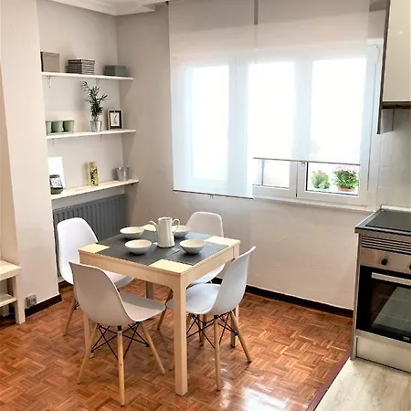 Apartment Tranquilidad Y Cercania. Wifi. Parking Incluido! Oviedo